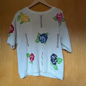 Chaus Cream Knit Sweater